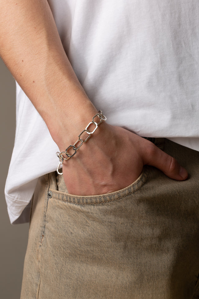 STRUGA STRUGA Mini Blade Link V.2 Silver Bracelet with Toggle - edgy sterling silver bracelet handcrafted Bali - view 2