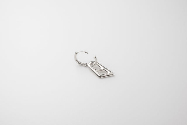 STRUGA Classic + Signature Link Medium Silver Earrings - deconstructed sterling silver earrings handcrafted Bali - view 5