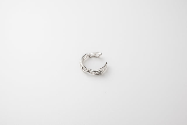 STRUGA Signature Link Silver Ring V.1 - minimalist sterling silver ring handcrafted Bali - view 3