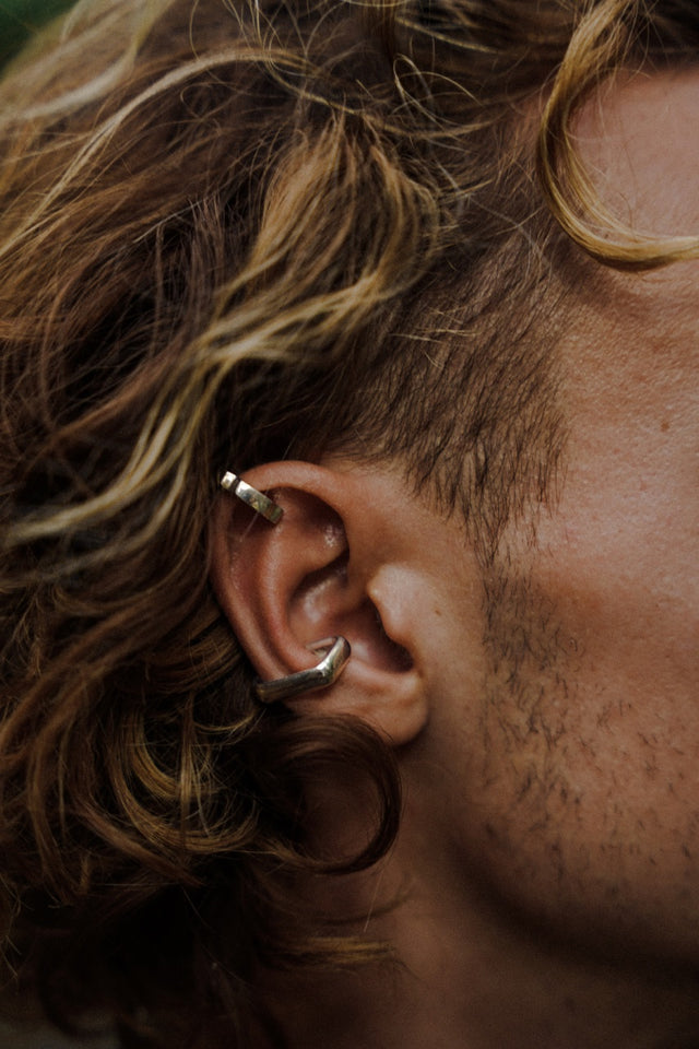 STRUGA Blade Cuff (L) - edgy sterling silver cuff bracelet handcrafted Bali - view 8