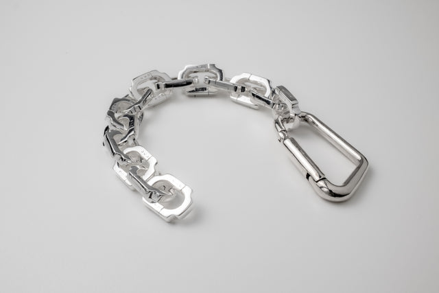 STRUGA STRUGA Mini Blade Link Silver Bracelet with Carabiner - edgy sterling silver bracelet handcrafted Bali - view 5