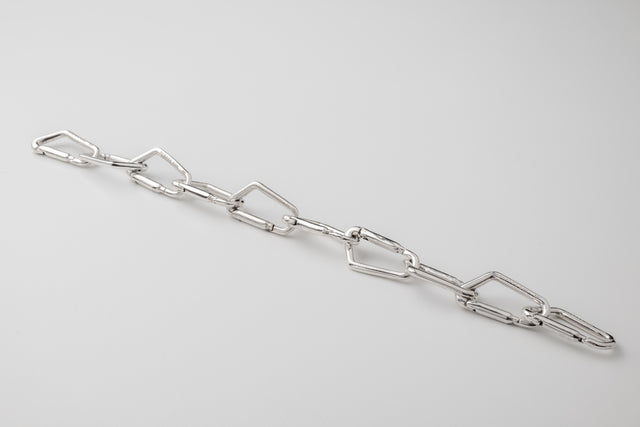 STRUGA STRUGA Mini Carabiner Silver Bracelet - minimalist sterling silver bracelet handcrafted Bali - view 8