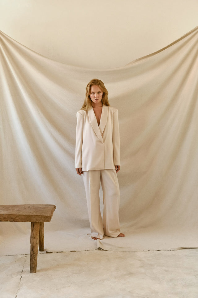 STRUGA WAGI Oversize Costume - Beige - contemporary sterling silver clothing handcrafted Bali - view 9